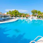 Mikri Vigla Hotel Beach Resort