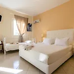 Отель Mikri Vigla Hotel Beach Resort
