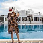 Mikri Vigla Hotel Beach Resort Отель 3*