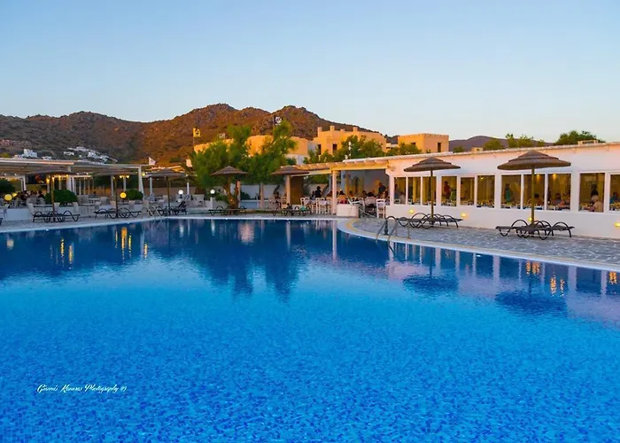 Mikri Vigla Hotel Beach Resort 3*