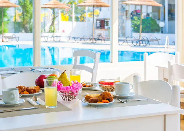 Mikri Vigla Hotel Beach Resort Hotel